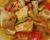 Foto langkah ke 3 dari resep 054. IKAN MASAK BELIMBING WULUH.