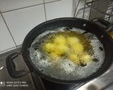 A picture of step 9 of Gobhi Kofta Curry.