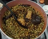 A picture of step 5 of Ragda Patties.