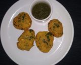 A picture of step 5 of Rajasthani kalmi vada.