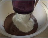 Foto del paso 2 de la receta: Bizcocho de HELADO de chocolate