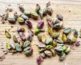 Foto del paso 2 de la receta Redondo de ternera relleno de frutos rojos, ciruelas y pistachos