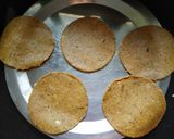 A picture of step 4 of Onion Crakers.