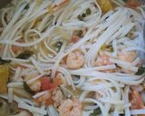 A picture of step 7 of Shrimp Scampi.