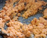 A picture of step 3 of Cauliflower peas masala.