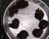 ખજૂર બદામ ચોકલેટ્સ રેસીપી સ્ટેપ5ફોટો
