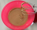 Foto langkah ke 2 dari resep Double Chocolate Chip Cookies.