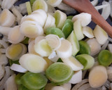 Foto del paso 3 de la receta: Albóndigas de pollo a la jardinera