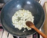 Foto del paso 2 de la receta: Pizza casera con masa fría 🍕