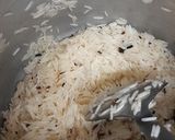 चावल की पुलाव (chawal ki pulao recipe in Hindi) रेसिपी चरण 2 फोटो