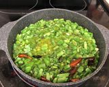 A picture of step 1 of Avarakkai curry (flat beans).