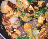 A picture of step 8 of Paneer tikka masala gravy.