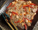 Фото кроку 5 до Фунчоза з овочами та печерицями.