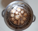 उकडीचे मोदक (ukdiche modak recipe in marathi) रेसिपी स्टेप 6 फोटो 