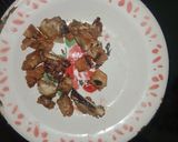 Foto langkah ke 1 dari resep Oseng ayam wortel saos tiram.