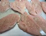 Foto del paso 1 de la receta: Pechugas de Pollo Napolitanas Fácil y Saludable