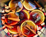 Hình bước làm 2 của món Da Lat mulled wine - rượu vang nấu Đà Lạt
