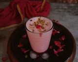 A picture of step 3 of રોઝ લસ્સી.(Rose Lassi Recipe in Gujarati).