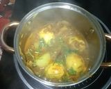 A picture of step 4 of Potato Egg Curry.