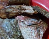 Foto langkah ke 1 dari resep Pangek masin kepala ikan.