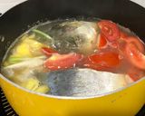 Hình bước làm 4 của món Canh Cá Chim Nấu Ngót