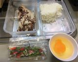 รูปขั้นตอนการทำที่ 1 ของ ข้าวผัดเนื้อเค็มพริกสด
