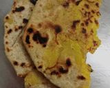 A picture of step 3 of Aloo ka paratha.