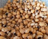 صورة لخطوة 1 من وصفة عجينه الفلافل
