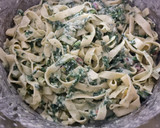 Foto del paso 2 de la receta: Crema de espinacas y queso 🧀 para pasta