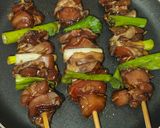Foto langkah ke 3 dari resep Yakitori / Sate Ayam Khas Jepang Panggang Teflon.