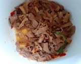 Foto langkah ke 3 dari resep Gulai Rebung Buncis Tahu.