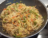 Foto del paso 11 de la receta: Fideos de arroz con verduras