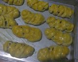 Foto langkah ke 11 dari resep Roti Pisang Simpel No Ulen.