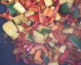 Foto del paso 3 de la receta Pechugas de Pollo con Verduritas al Wok al Pedro Ximénez