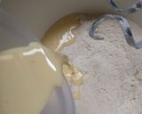 Foto langkah ke 2 dari resep Roti Sobek isi Susu (Killer Soft Bread).