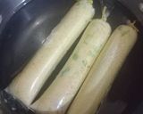 Foto langkah ke 3 dari resep SosTel (Sosis Telur) Tanpa Cetakan.