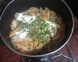 Foto del paso 3 de la receta Pechuga al ajillo a la plancha con pasta al queso