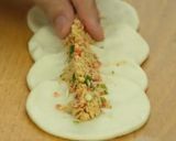 A picture of step 6 of Chicken bread roses.