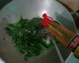 Foto langkah ke 3 dari resep Tumis kangkung.