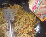 Foto langkah ke 5 dari resep Tumis Bunga Pepaya Tanpa Rasa Pahit.