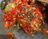 Foto langkah ke 5 dari resep Ikan Tongkol Balado Padang.