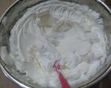 Foto langkah ke 3 dari resep Chiffon Pandan Putih Telur.