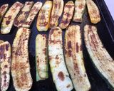 Une image de l'étape 6 de Trio de courgettes grillées aux épices créoles et huile de truffe.
