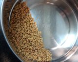A picture of step 1 of Papad methi nu shake.