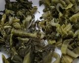 Foto langkah ke 2 dari resep Tahu tumis sawi asin.