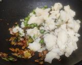 A picture of step 4 of Aloo matar Shingara.