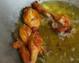 Gambar langkah 4 resipi Ayam goreng crispy.