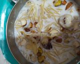 A picture of step 5 of Makhane and Dry fruit savayen.