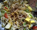 Foto langkah ke 4 dari resep Tumis Toge Tahu Bakso.