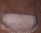 A picture of step 1 of Aloo ke samosa roll.